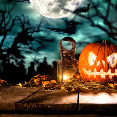 10 Creative Projects to Celebrate Halloween