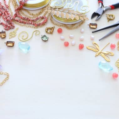 Handmade Jewelry Tutorial: Create your jewelry at home with María Rosua